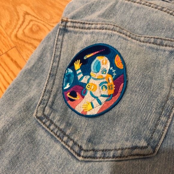 Pacsun Mom Jeans with Astronaut Patch - Picture 3 of 3